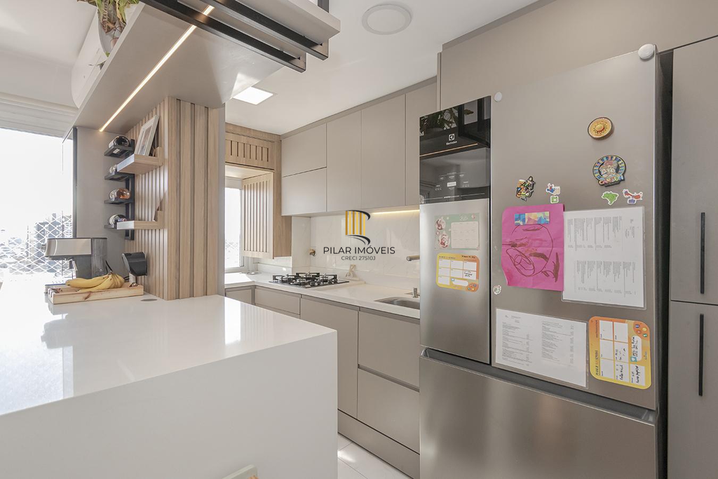 Apartamento 3 dormitórios no bairro Azenha