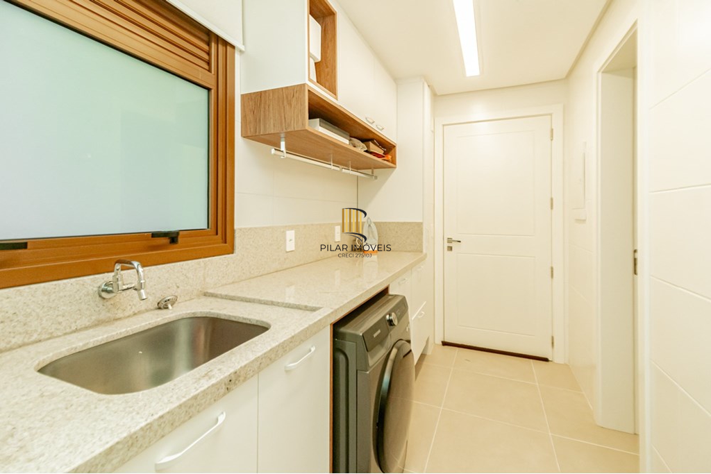 Apartamento 3 dormitórios no bairro Menino Deus