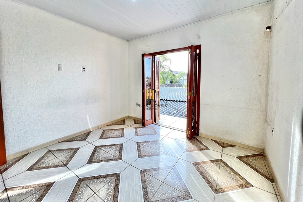 Casa 5 dormitórios no bairro São José