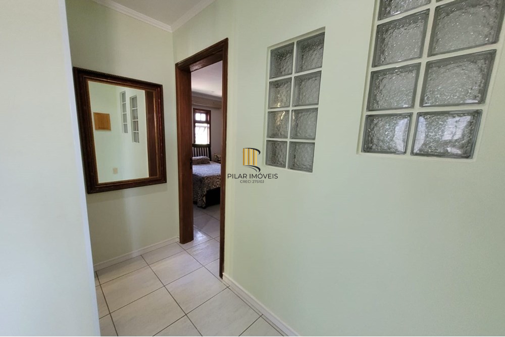 Casa 3 dormitórios no bairro Santa Isabel