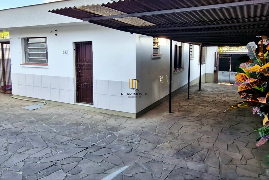 Casa 4 dormitórios no bairro Jardim do Salso