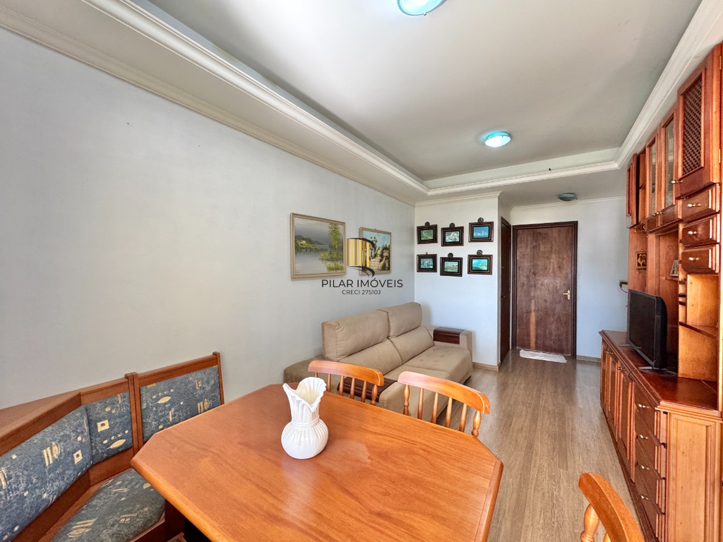 Apartamento 2 dormitórios no bairro São Sebastião