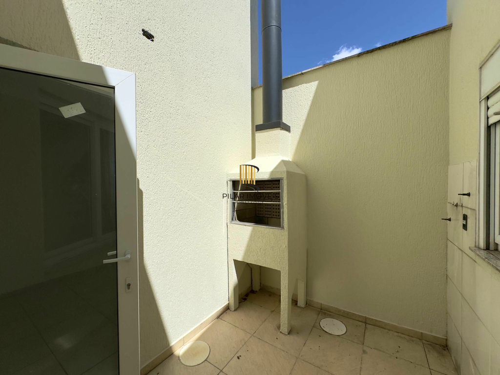 Casa de Condomínio 2 dormitórios no bairro Olaria