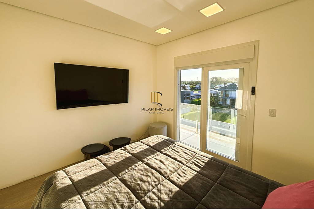 Casa de Condomínio 3 dormitórios no bairro Sanga Funda