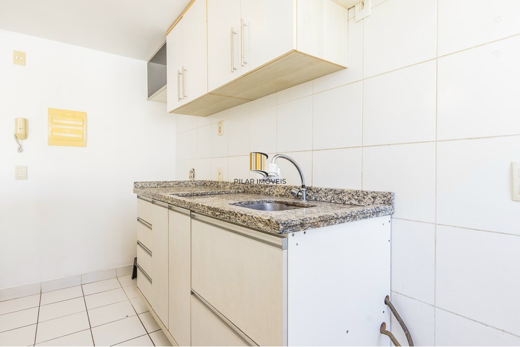 Apartamento 3 dormitórios no bairro Vila Ipiranga