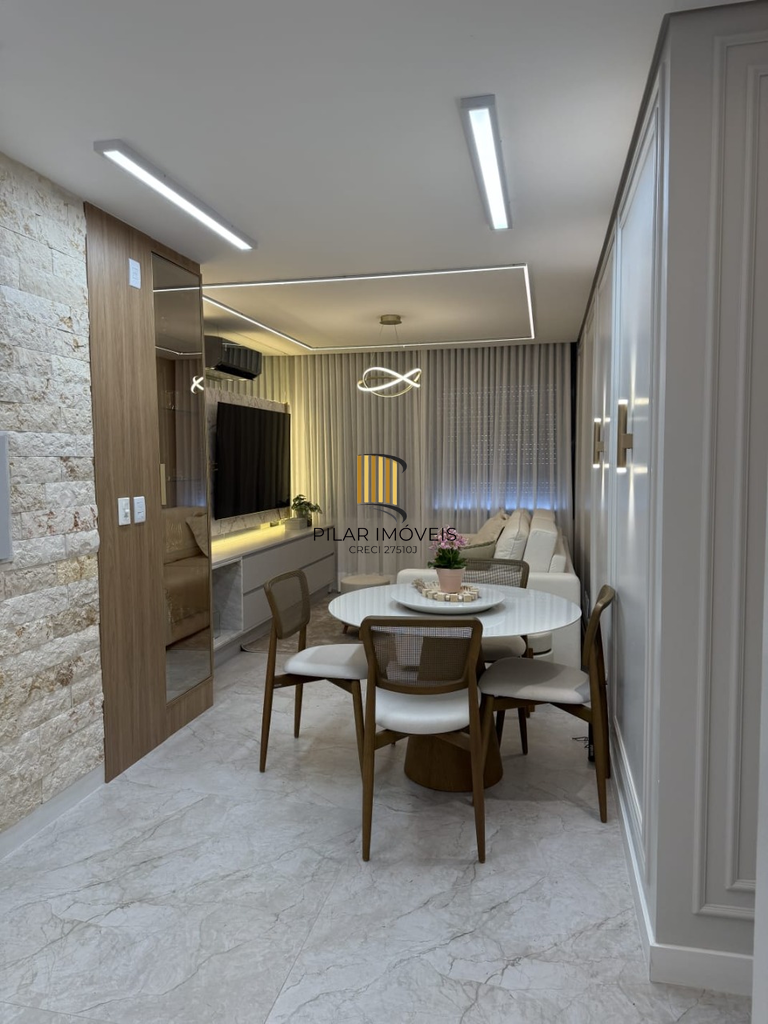 Apartamento 2 dormitórios no bairro Cristal