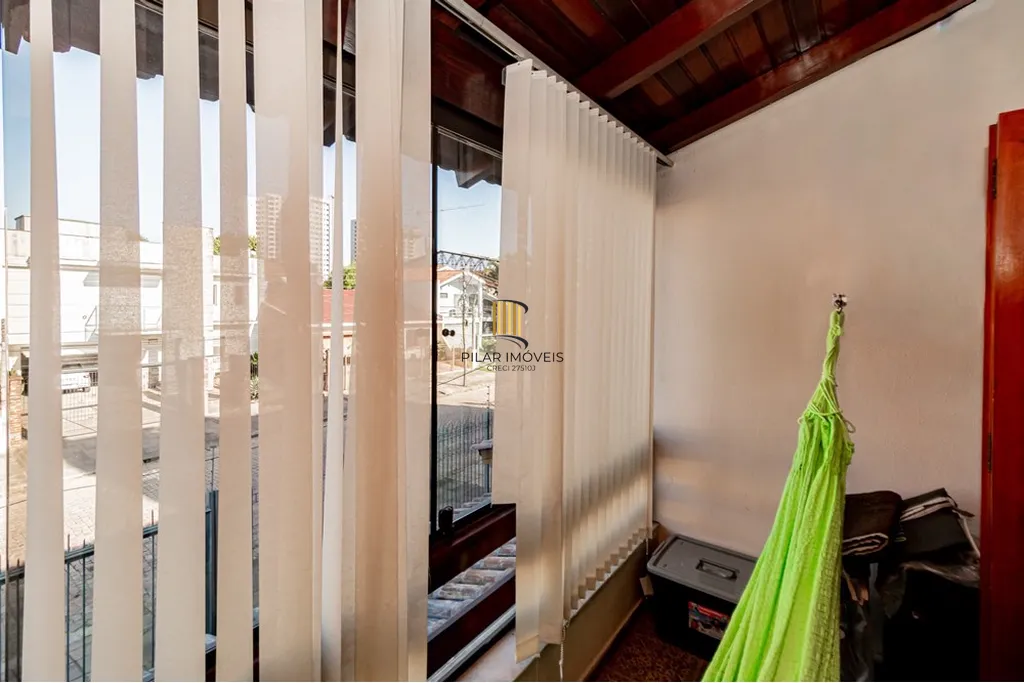 Casa 4 dormitórios no bairro Jardim Planalto