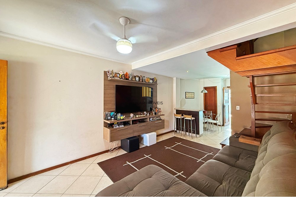 Casa de Condomínio 3 dormitórios no bairro Ipanema