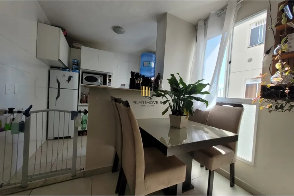 Apartamento 2 dormitórios no bairro Morro Santana