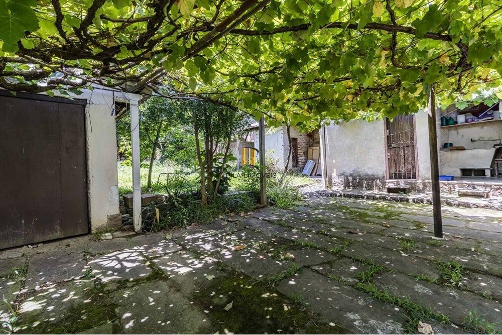 Casa 3 dormitórios no bairro Partenon