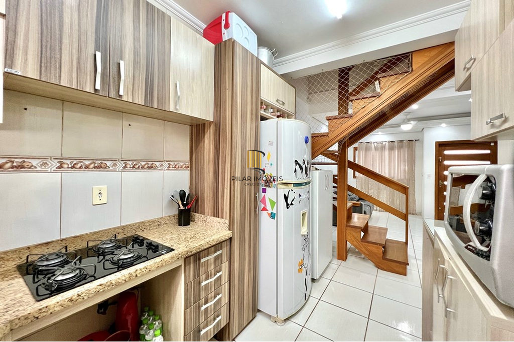 Casa 2 dormitórios no bairro Igara