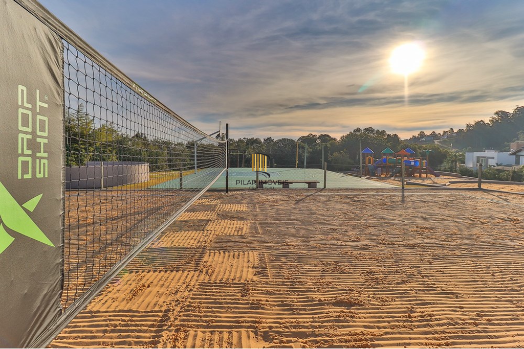 Casa de Condomínio 5 dormitórios no bairro Vila Nova