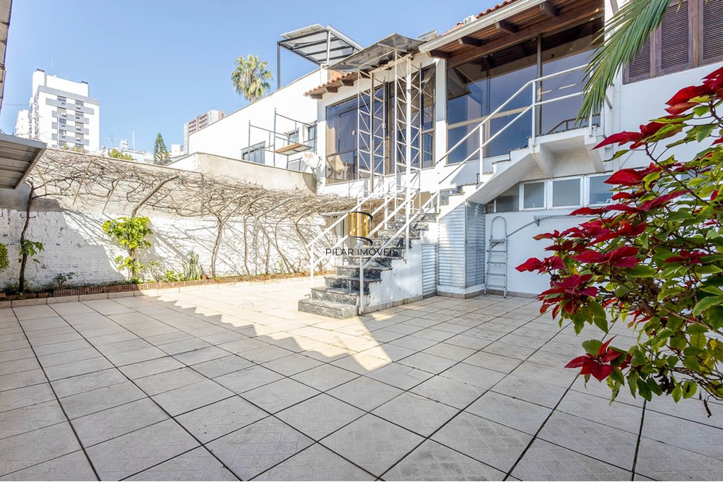 Casa 6 dormitórios no bairro Higienópolis
