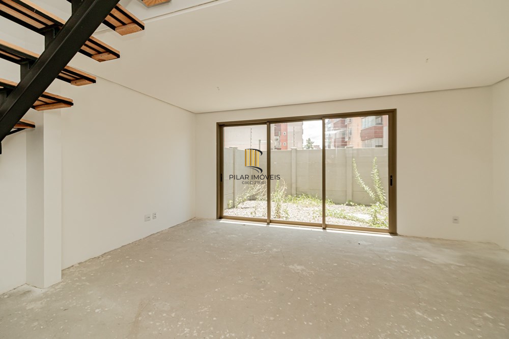 Casa de Condomínio 4 dormitórios no bairro Jardim Itu