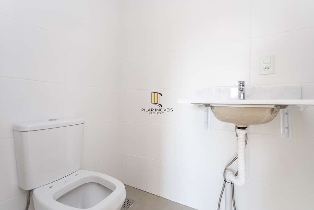 Apartamento 2 dormitórios no bairro Passo da Areia