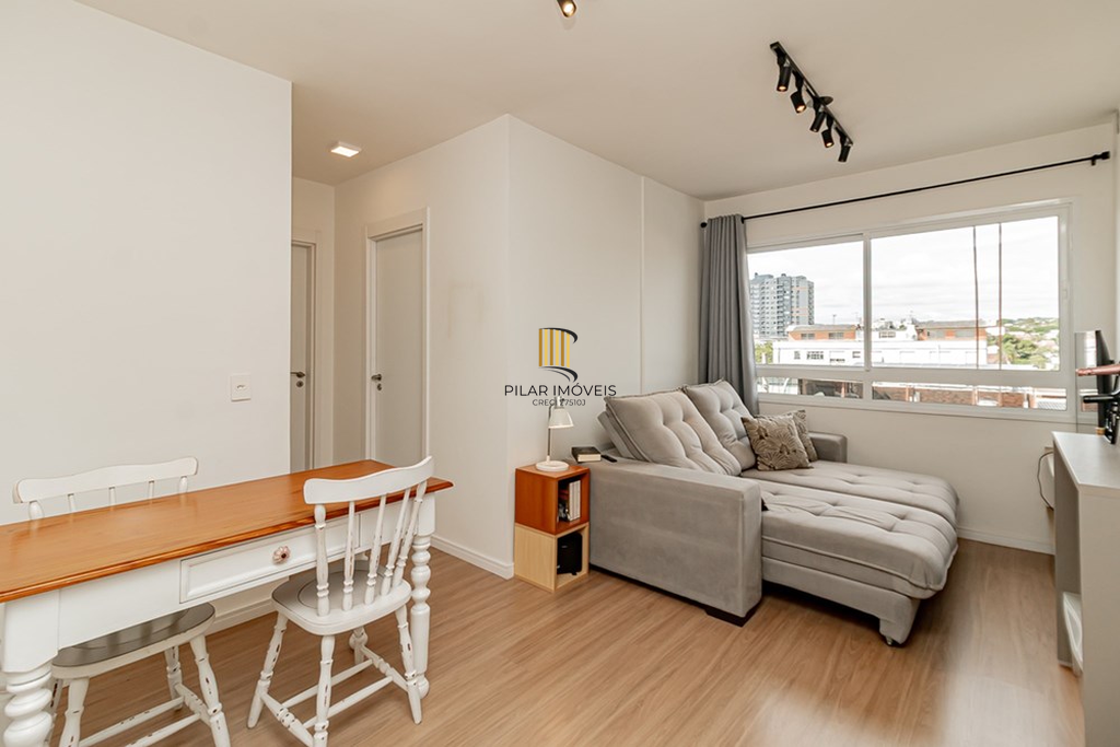 Apartamento 2 dormitórios no bairro Jardim Europa