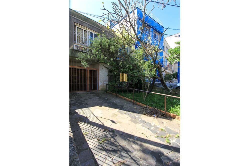 Casa 3 dormitórios no bairro Petrópolis