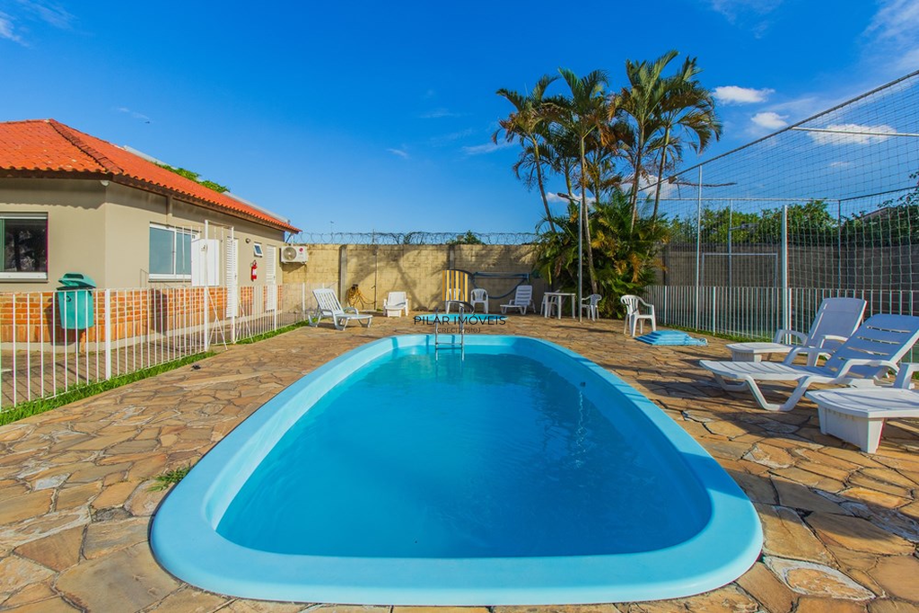 Casa 2 dormitórios no bairro Fátima