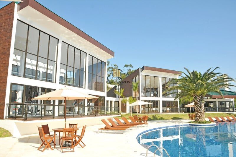 Terreno no bairro Morro Santana