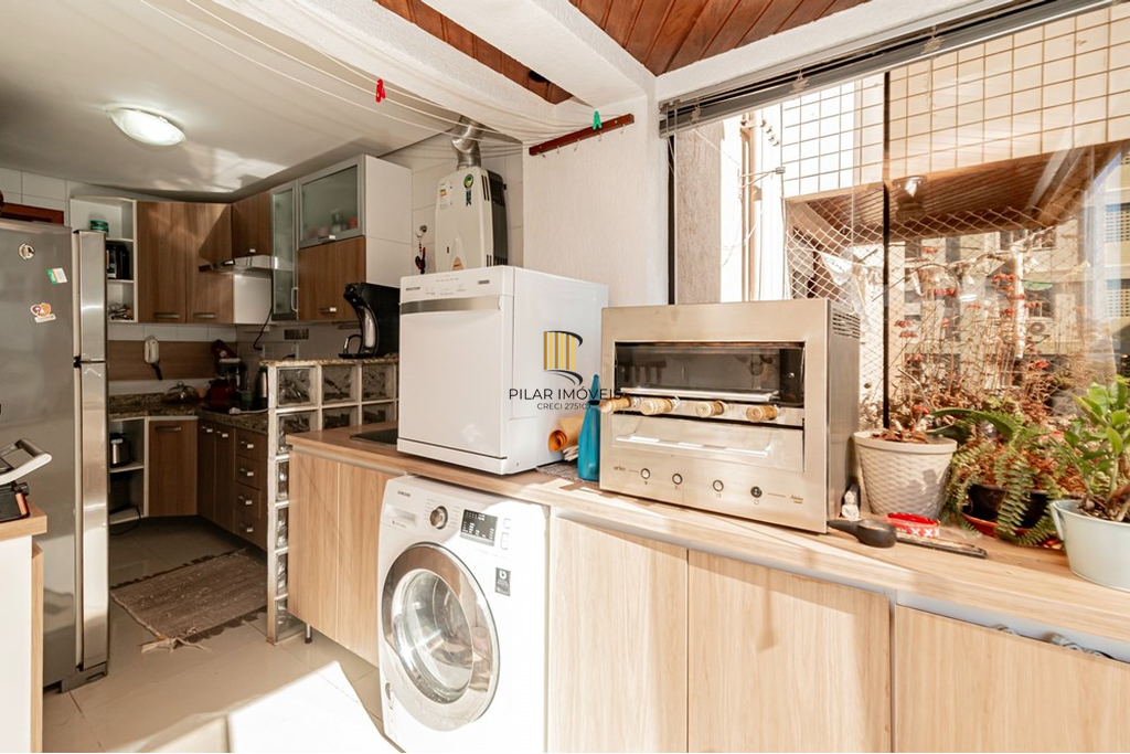 Apartamento 2 dormitórios no bairro Menino Deus