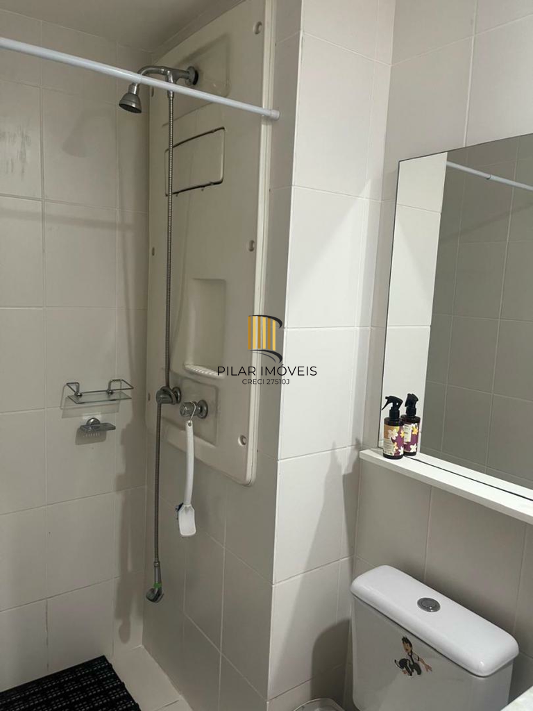 Apartamento 2 dormitórios no bairro Glória