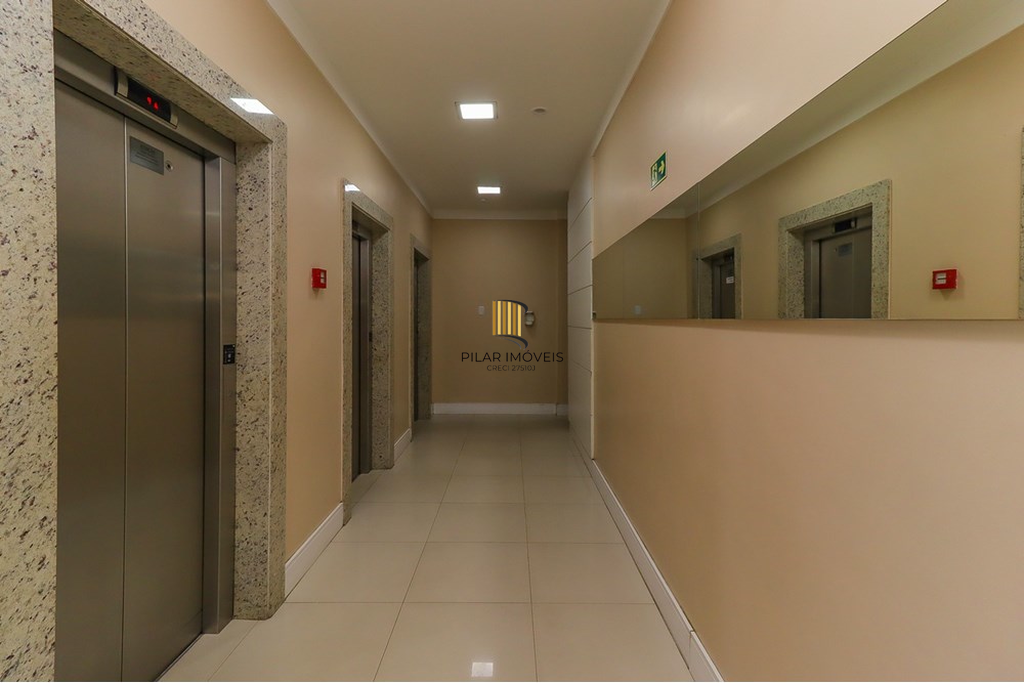 Apartamento 3 dormitórios no bairro Vila Ipiranga