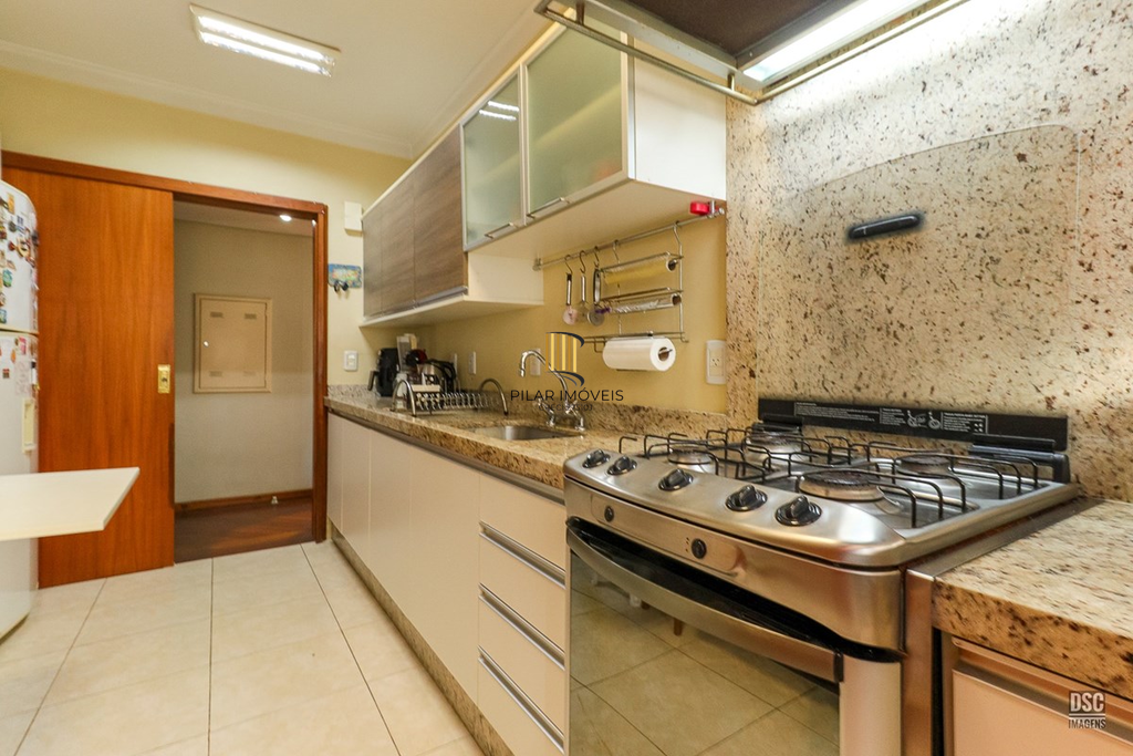 Apartamento 4 dormitórios no bairro Boa Vista