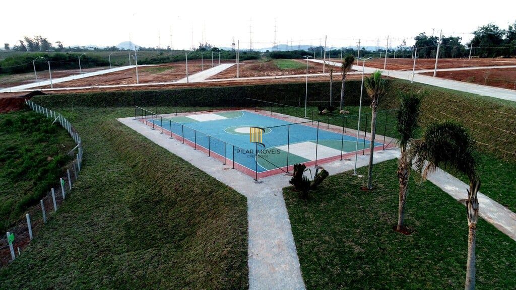Terreno no bairro Parque Espírito Santo