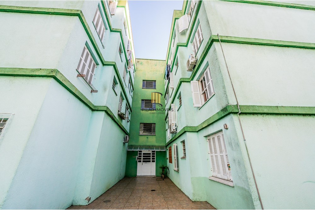 Apartamento 4 dormitórios no bairro Cristal