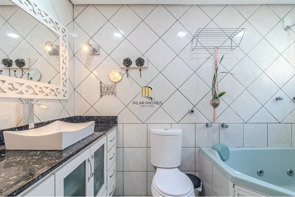 Cobertura 3 dormitórios no bairro Petrópolis