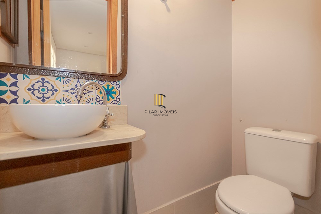 Casa de Condomínio 3 dormitórios no bairro Ipanema