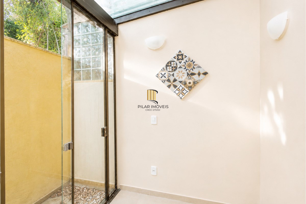 Casa de Condomínio 3 dormitórios no bairro Ipanema
