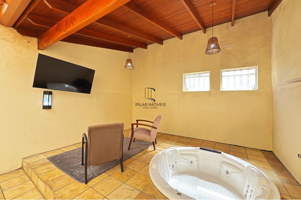 Casa 4 dormitórios no bairro Aberta dos Morros