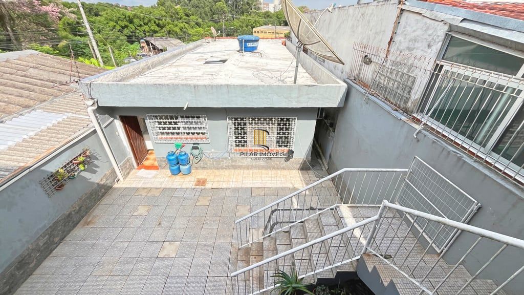 Casa 3 dormitórios no bairro Vila Nova