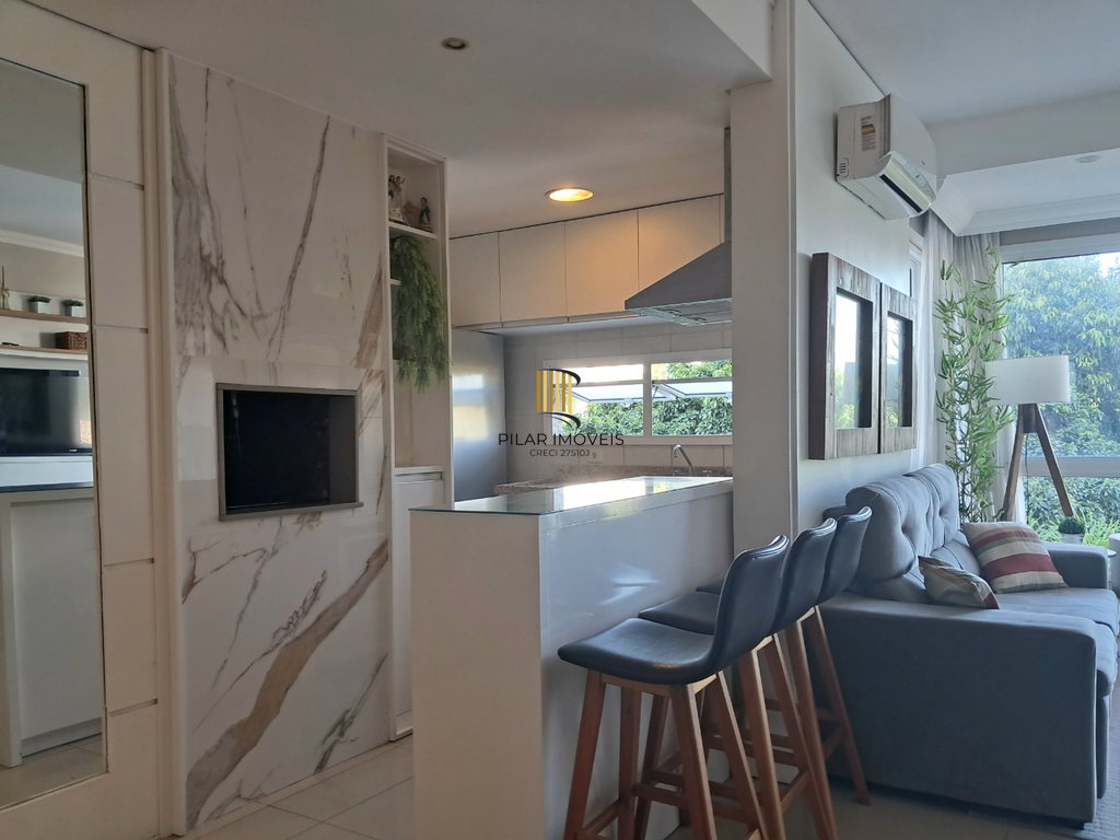 Apartamento 3 dormitórios no bairro Cristal