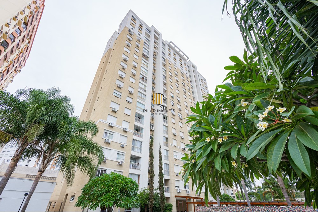 Apartamento 2 dormitórios no bairro Vila Ipiranga
