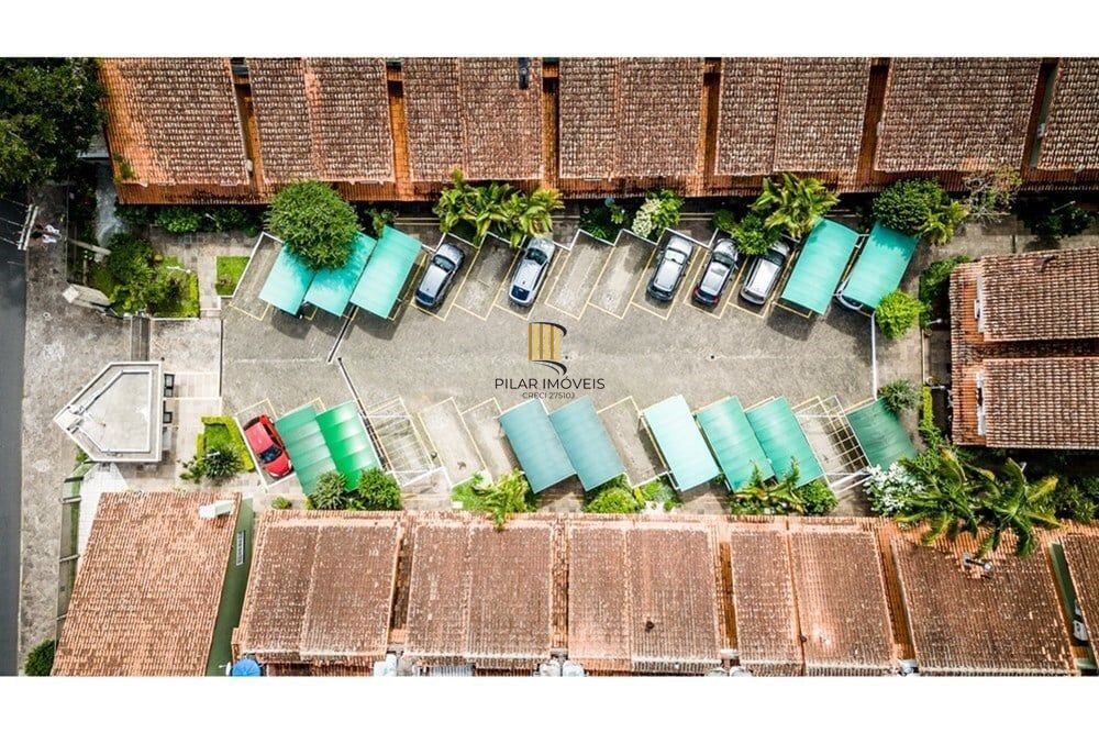 Casa de Condomínio 2 dormitórios no bairro Tristeza