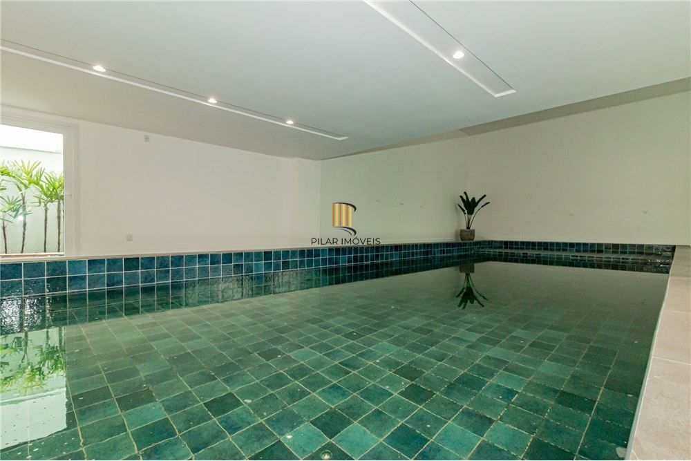 Apartamento 3 dormitórios no bairro Menino Deus