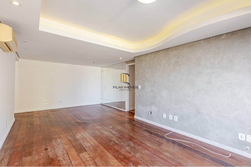 Apartamento 3 dormitórios no bairro Mont Serrat