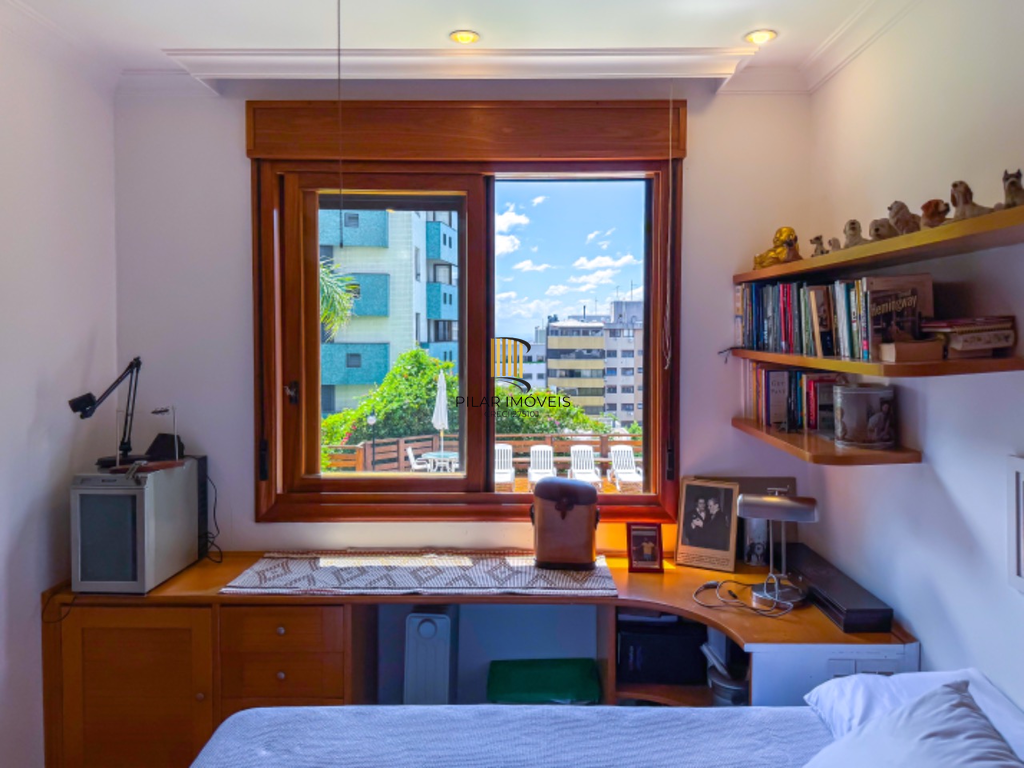 Apartamento 4 dormitórios no bairro Bela Vista