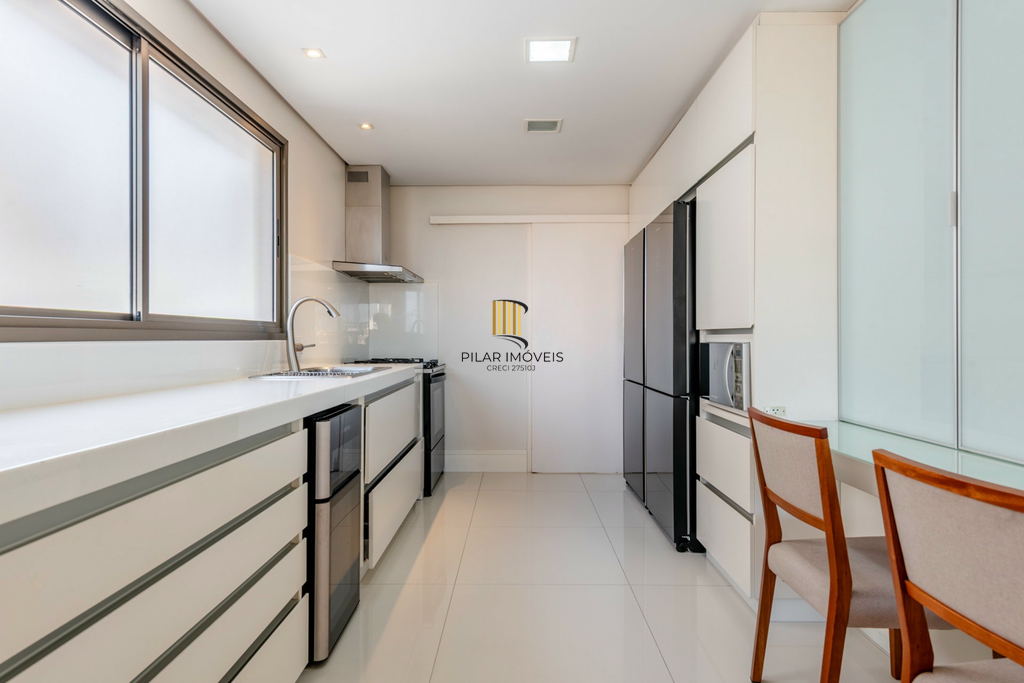 Apartamento 3 dormitórios no bairro Bela Vista