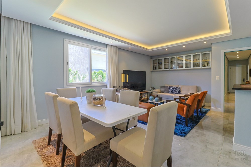 Casa 5 dormitórios no bairro Ipanema