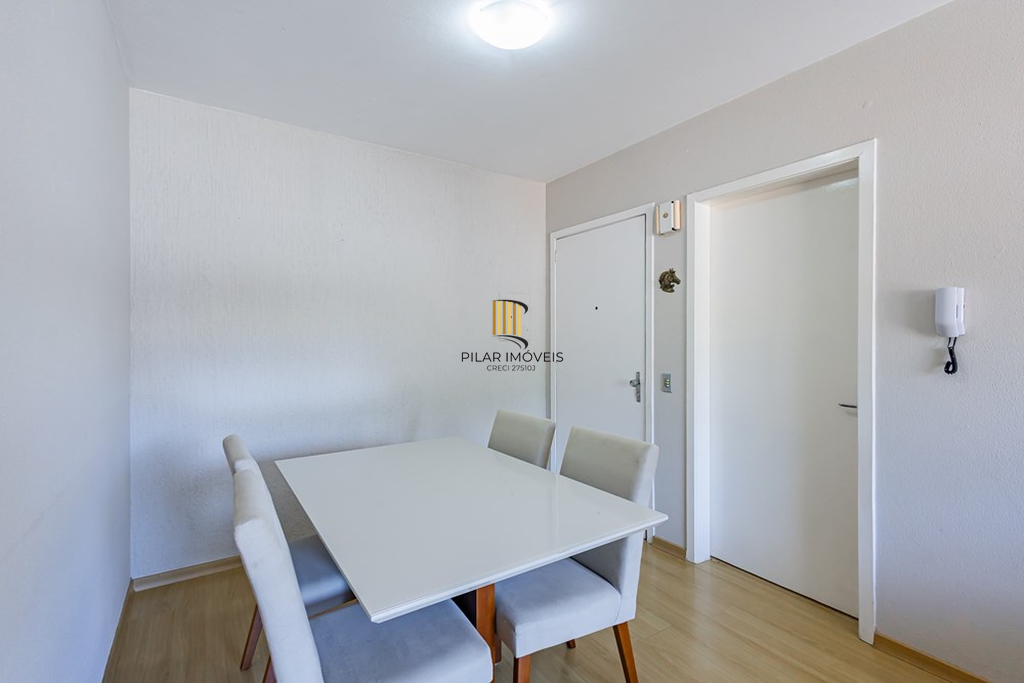 Apartamento 2 dormitórios no bairro Glória