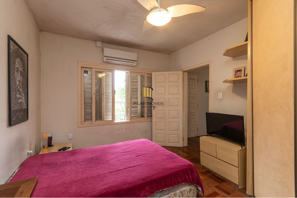 Casa 3 dormitórios no bairro Chácara das Pedras