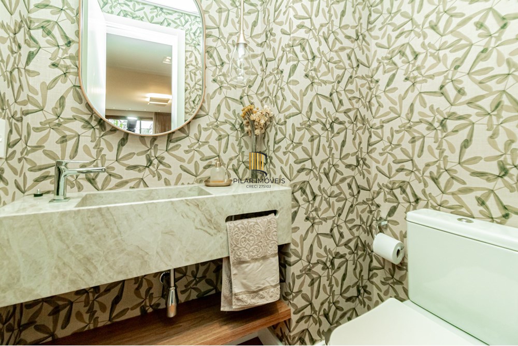 Apartamento 3 dormitórios no bairro Menino Deus