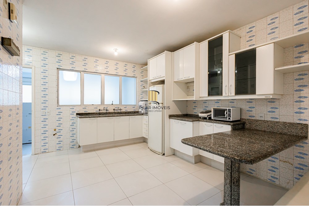 Apartamento 3 dormitórios no bairro Centro Histórico