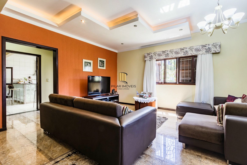 Casa 3 dormitórios no bairro Tristeza