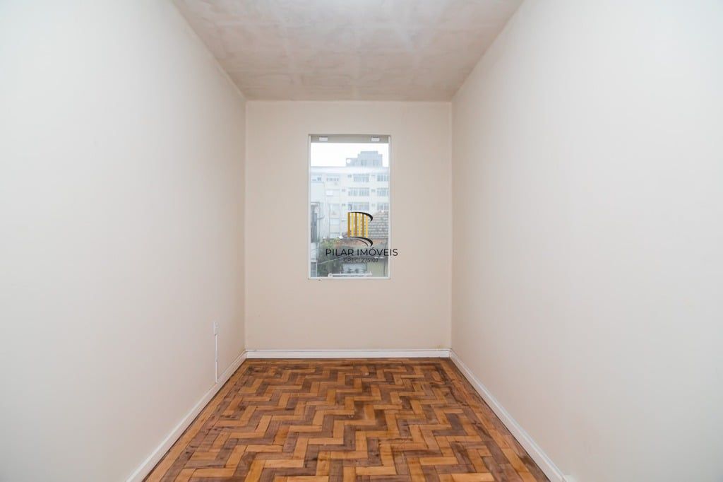 Apartamento 2 dormitórios no bairro Azenha