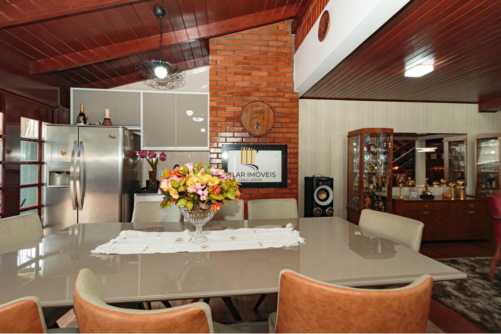 Casa 3 dormitórios no bairro Jardim Itu