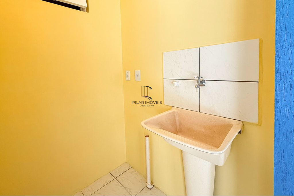 Casa de Condomínio 2 dormitórios no bairro Fátima